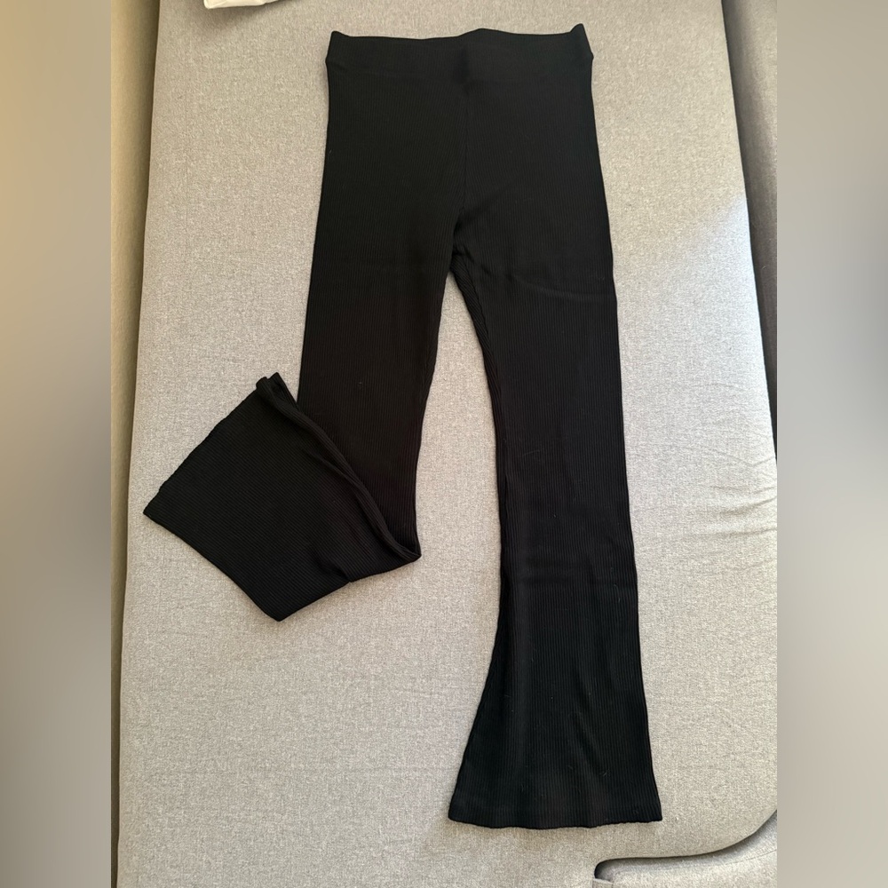 PINK Flare Leggings